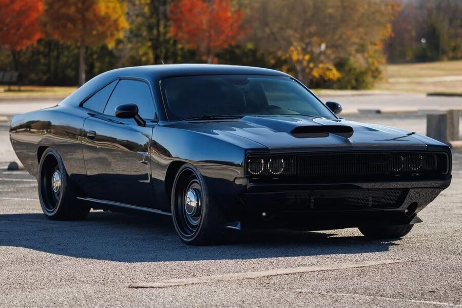 2023 Dodge Challenger SRT Hellcat Restomod Combines Vintage Charm with Modern Power