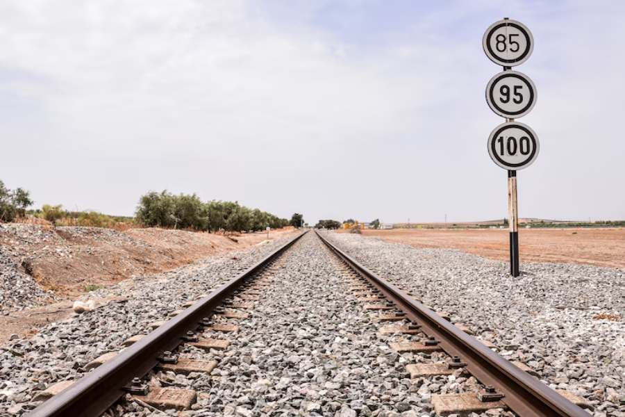 Which of these vehicles must always stop before crossing railroad tracks?